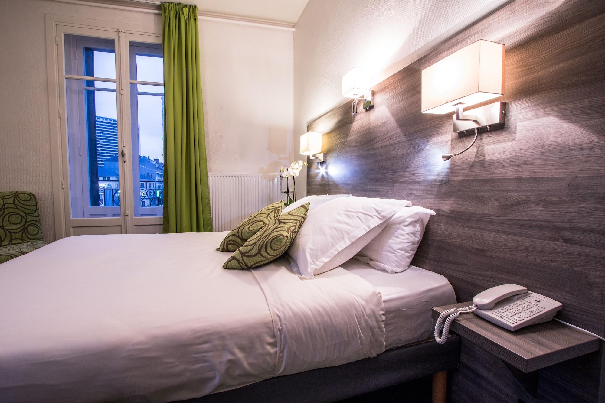 Hotel Actuel Chambery Centre Gare Exterior photo