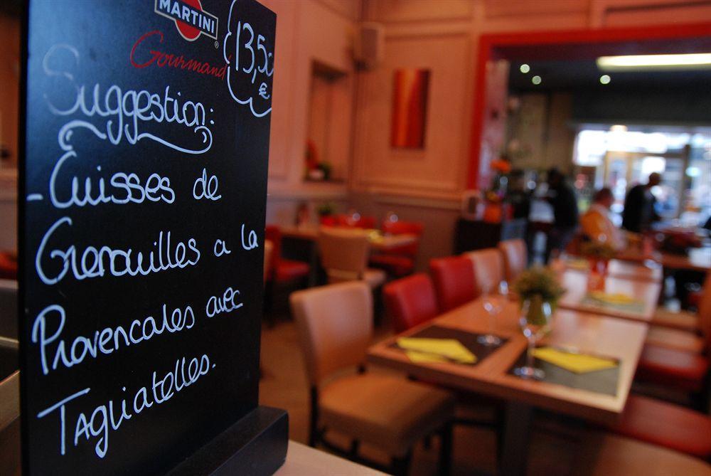 Hotel Actuel Chambery Centre Gare Exterior photo